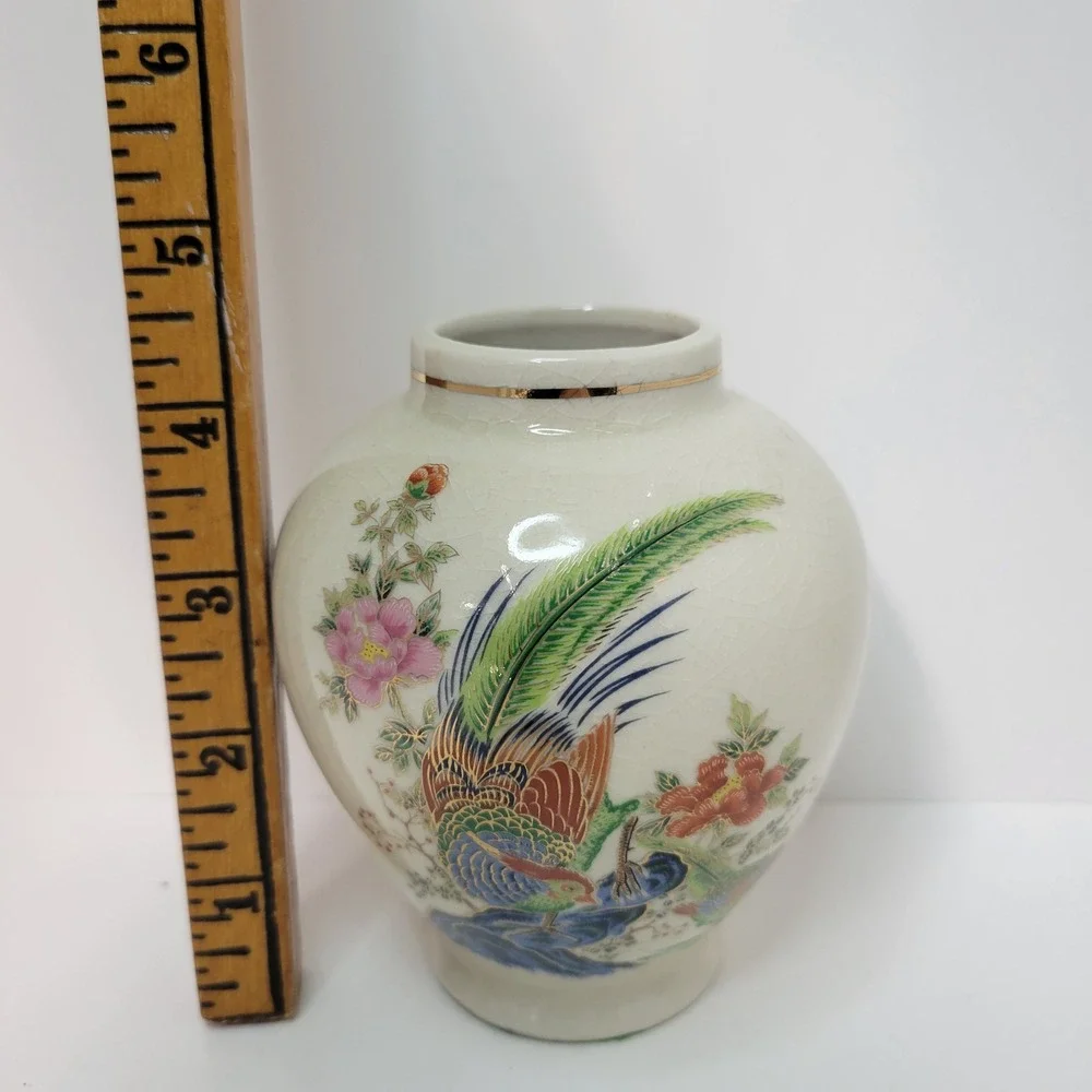 Vintage Japanese‎ Moriage Style Vase Floral Bird Design Gold Trim Crackle Glaze